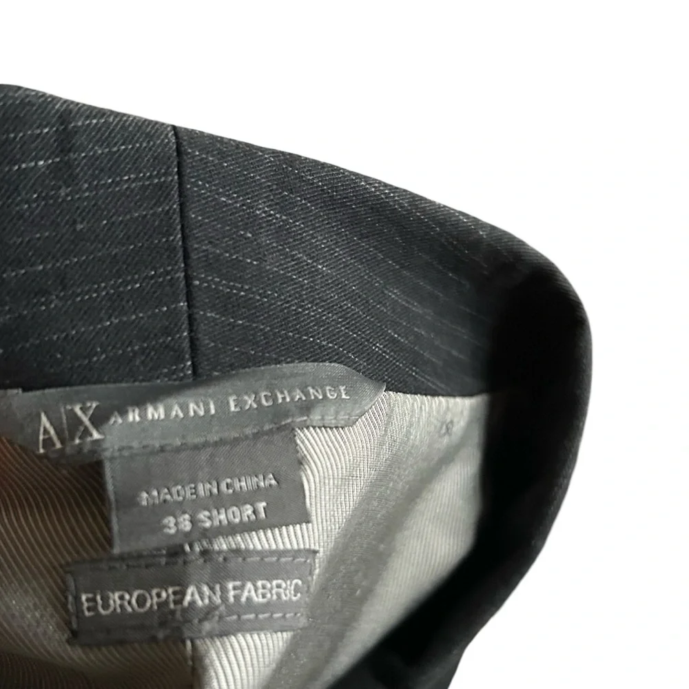 Men’s Armani Exchange A|X Gray Pinstripe European Fabric Blazer Sz 38 Short Y2K